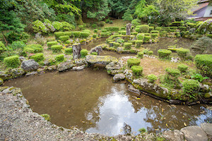 満願寺庭園